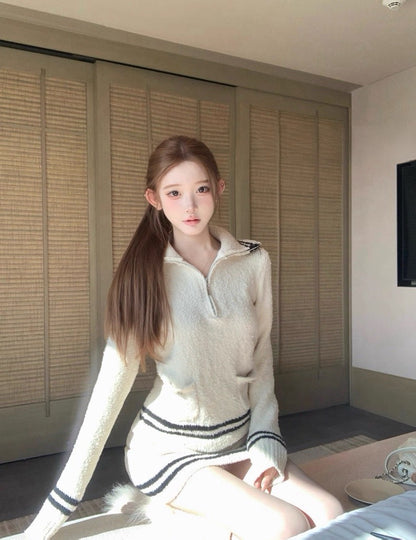 Tue. 小香滑雪系列 高允真同款立領雪道針織套裝 （撞色米白）