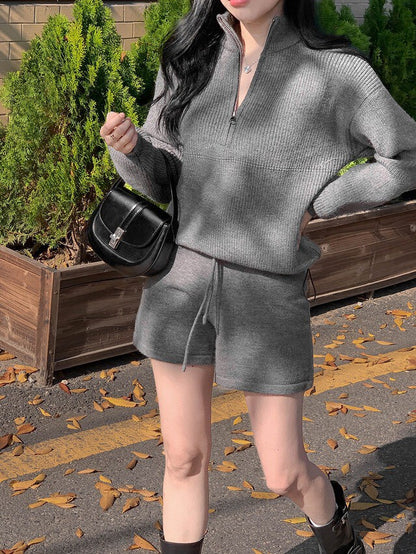 Fri. 慵懶立領針織短褲套裝 灰/米