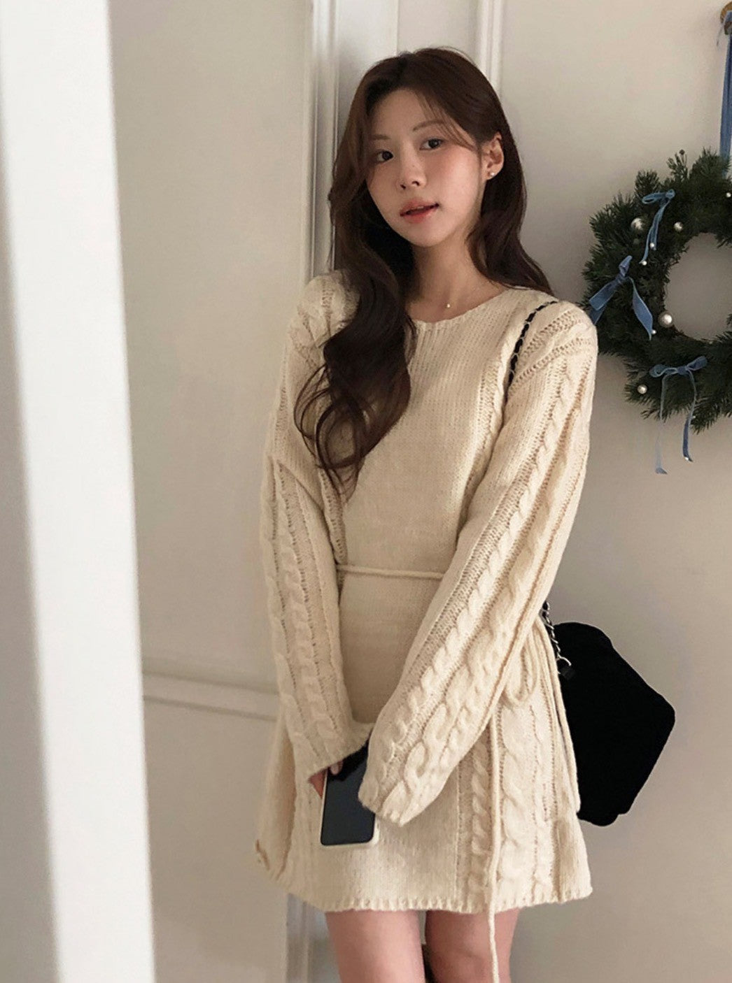 Mon. 鄰家女孩圓領麻花針織長款上衣 米/灰