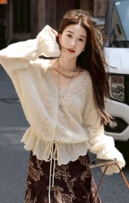 Mon. 氣質嬰駝雲柔紗絲柔針織上衣