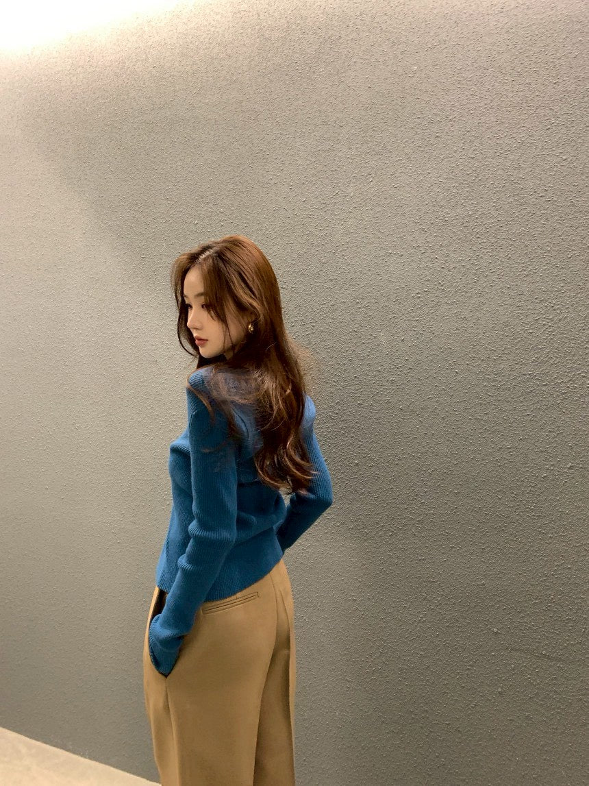 Fri. 慵懶chic針織V領挖背2件套 藍