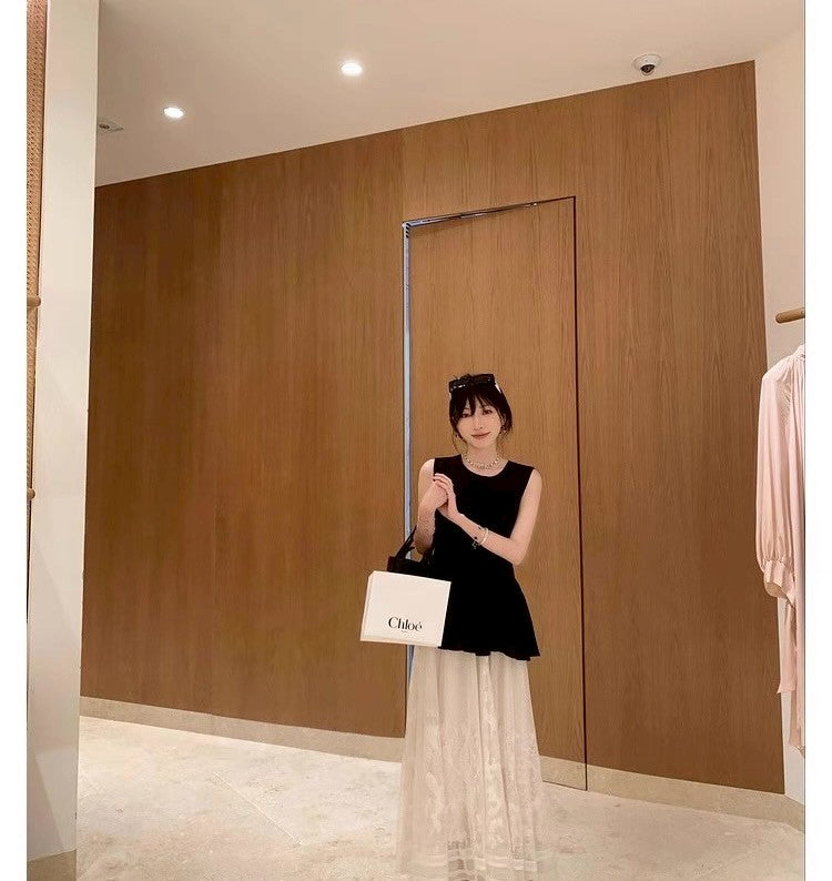 Mon. 夏日奧黛麗 優雅廓形黑色背心上衣 蕾絲半身裙套裝