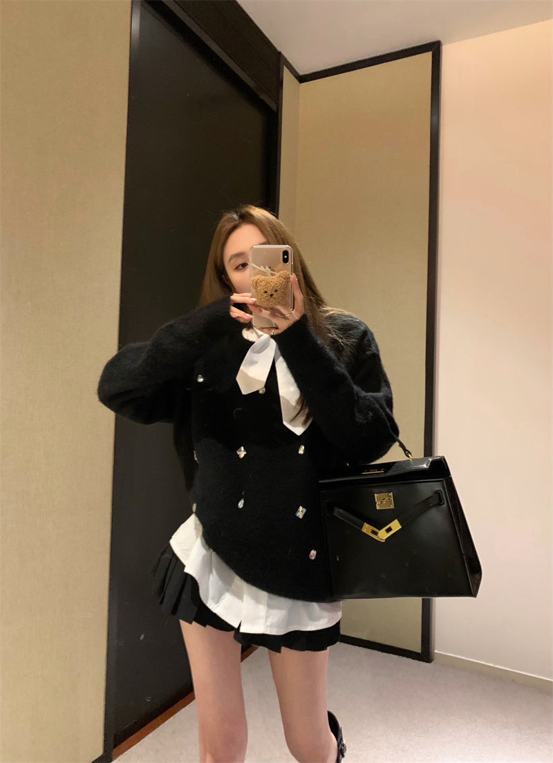 Tue. 軟糯釘鑽圓領針織上衣 領結白襯衫