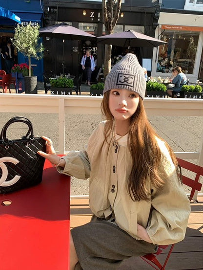 Thu. 明媚香港 復古花苞圓領夾克 卡其