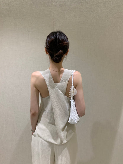Tue. 涼爽織紡V領後背交叉背心 杏