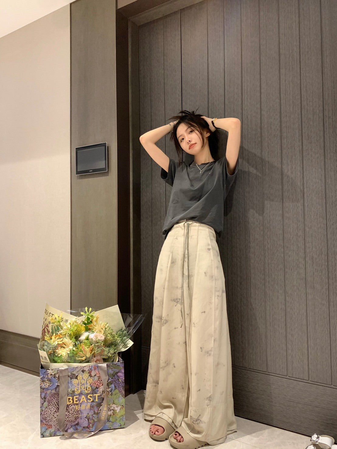 Fri. 水墨暈染中式印花高腰休閒褲 米