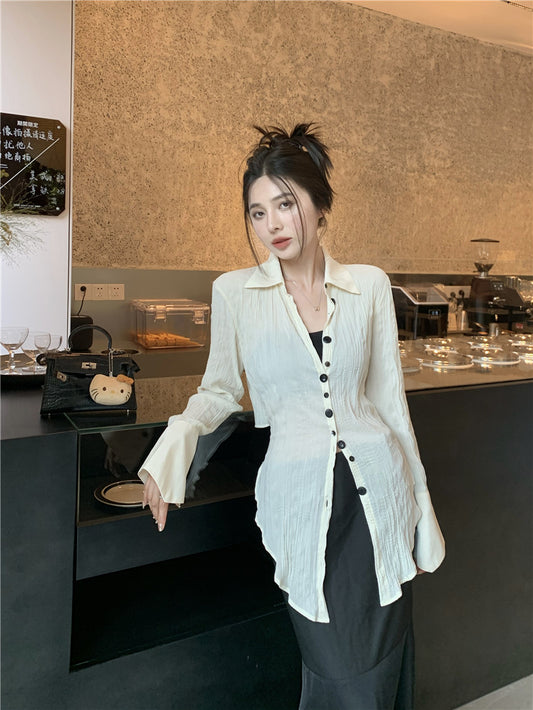 Wed. 肌理紋收腰寬領襯衫 杏色