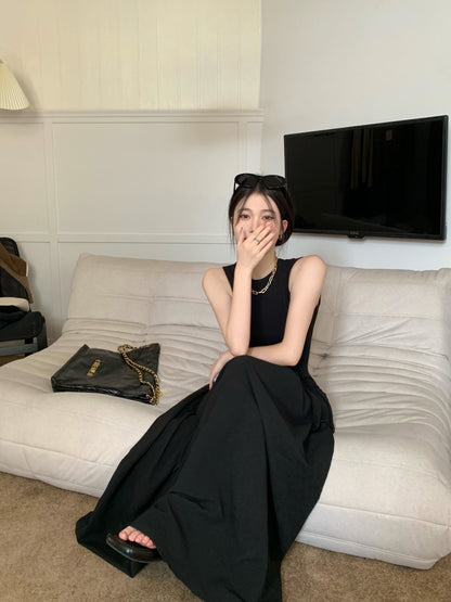 Thu. 修身縷空背心拼接裙 黑