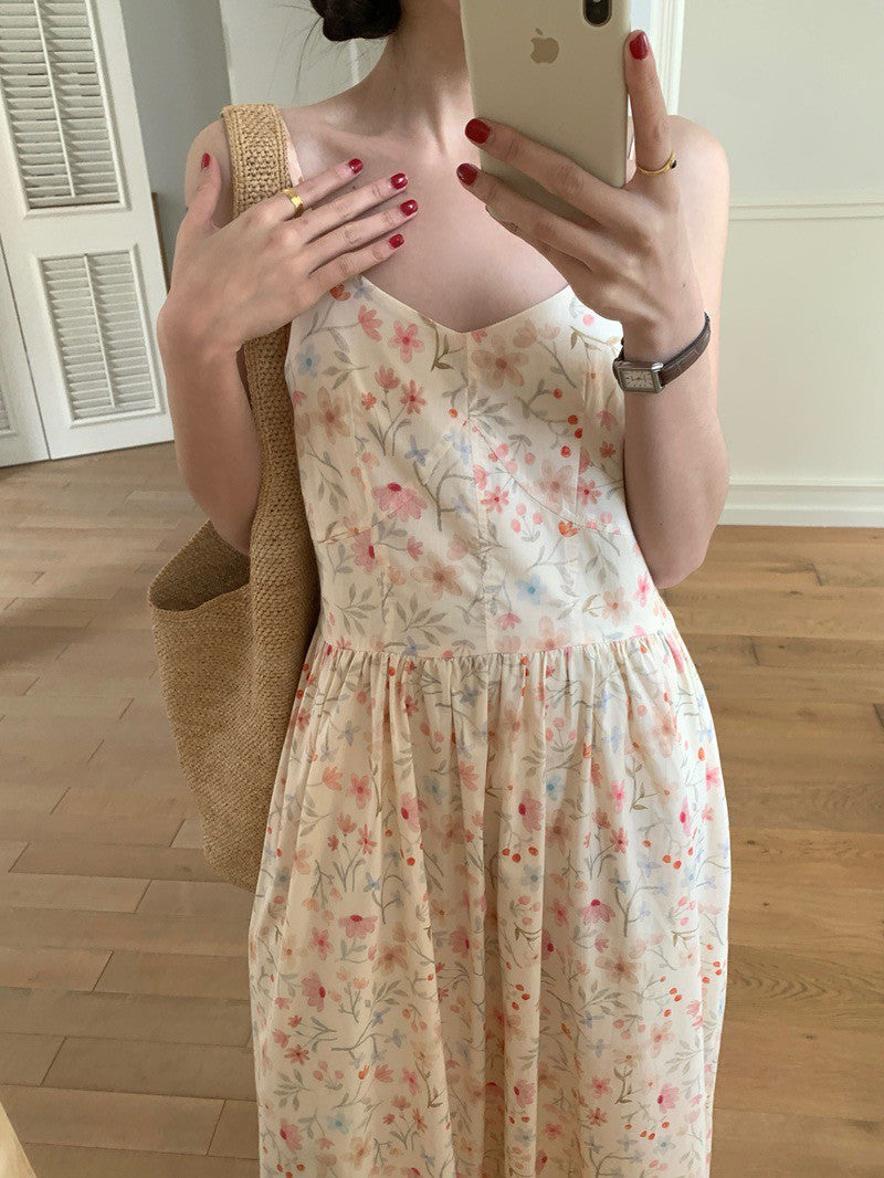 Mon. 文藝甜心碎花花園吊帶連身裙