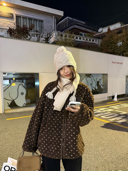 Fri. 莓莓榛果派‘’厚實立領小口袋羔毛針織外套 愛心松果咖