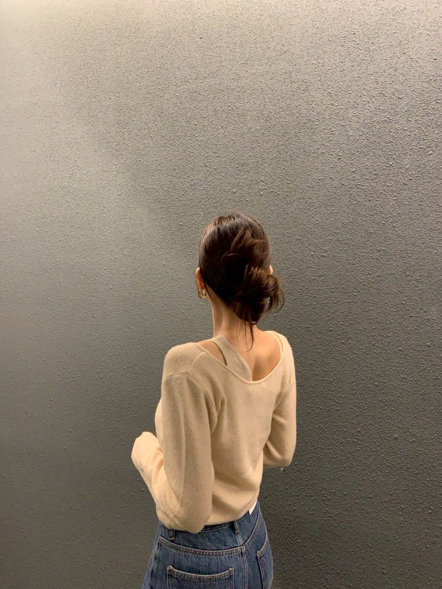 Mon. 不規則設計針織拼接長袖上衣 杏/黑