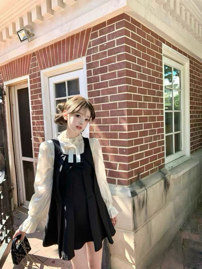 Tue. pra*秀款黑蝴蝶背心裙 珍珠紋襯衫 高級重工蛋糕半身裙