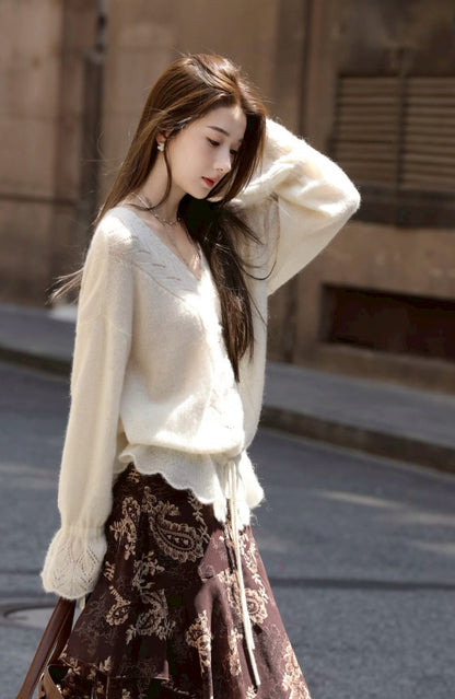 Mon. 氣質嬰駝雲柔紗絲柔針織上衣