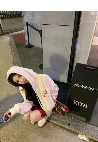 Thu. 女idol週末韓里韓氣刺繡連帽外套 紅刺繡