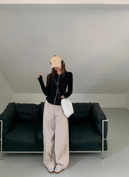 Sat. 美式修身連帽外套 黑 & 慵懶杏色工作褲