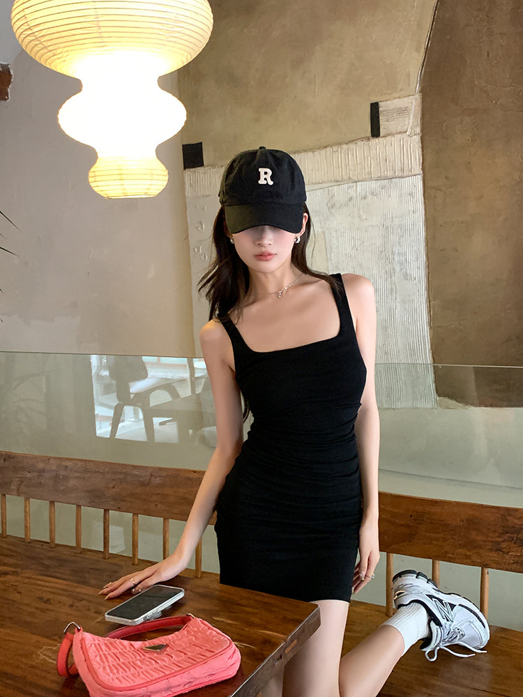 Fri. 副乳掰掰 遮肉珍妮連身裙 黑