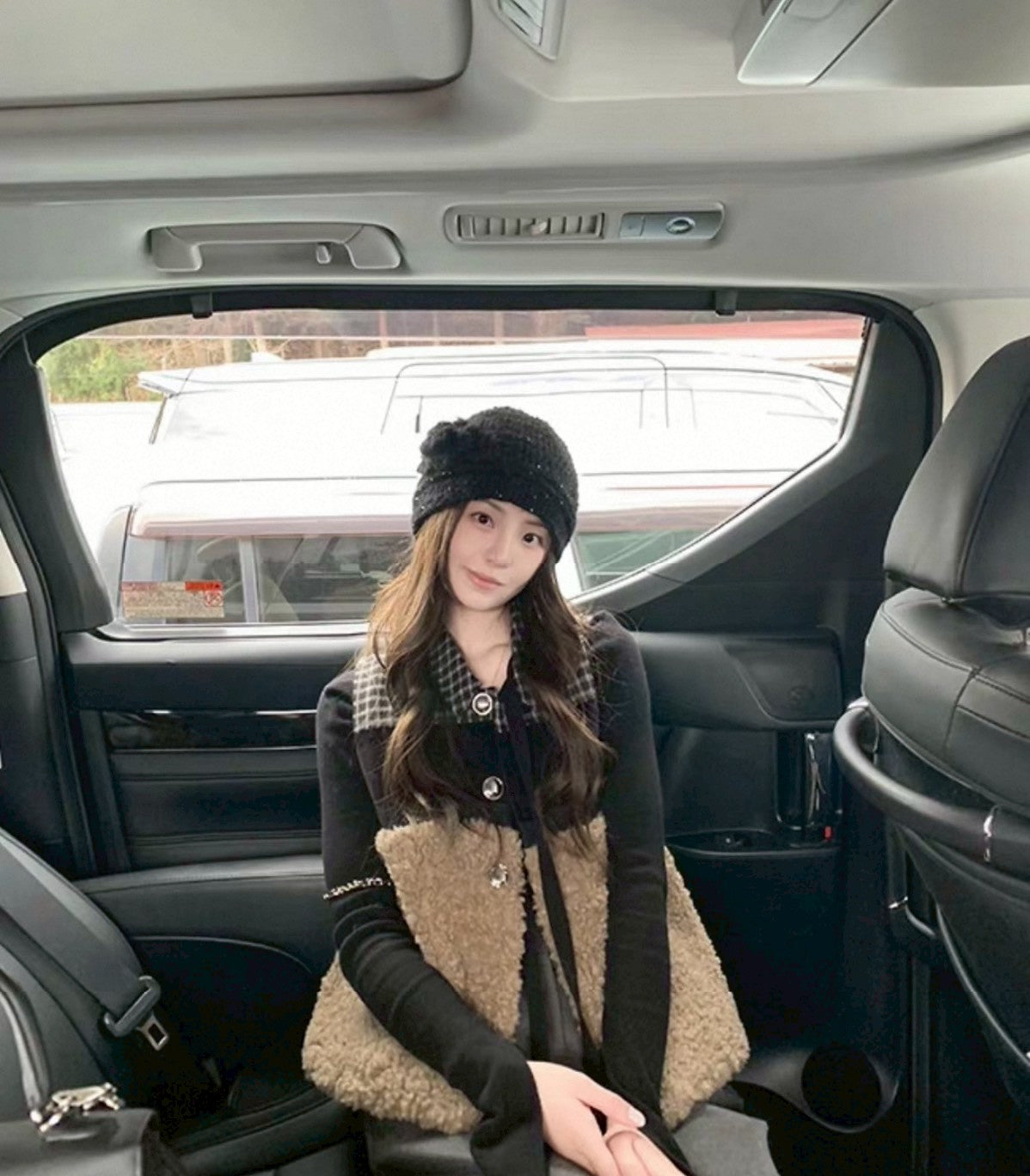 Fri. 羔羊毛暖綿綿復古撞色馬甲