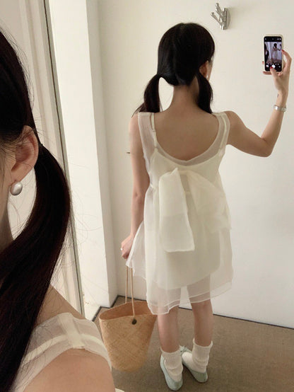 Mon. 雲朵飄飄後繫帶蝴蝶結網紗連身裙