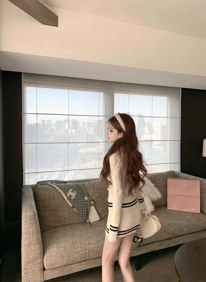 Tue. 小香滑雪系列 高允真同款立領雪道針織套裝 （撞色米白）