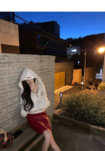 Thu. 女idol週末韓里韓氣刺繡連帽外套 紅刺繡