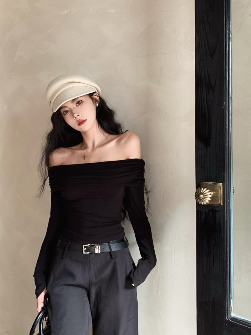 Wed. 基礎彈力百搭一字領上衣 黑/米白