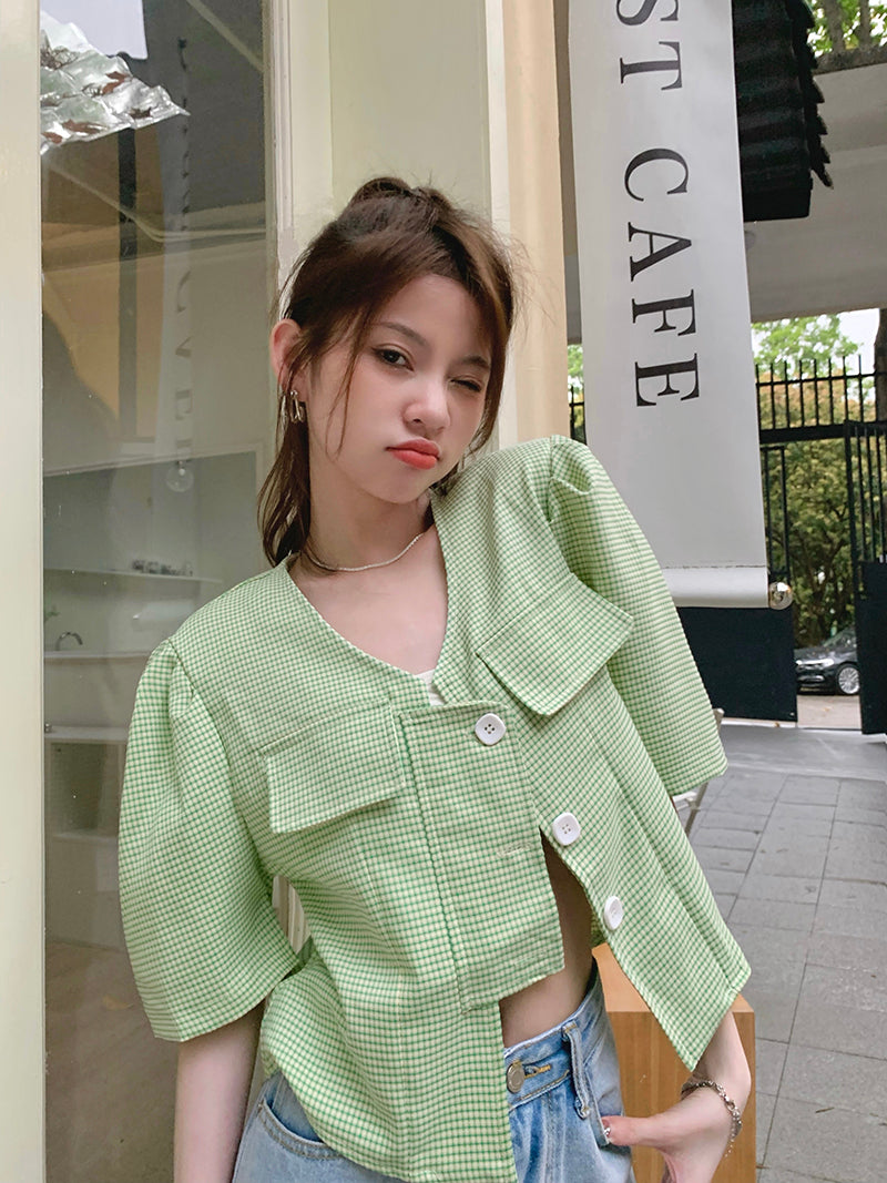 Wed. 泡泡袖綠格子短外套