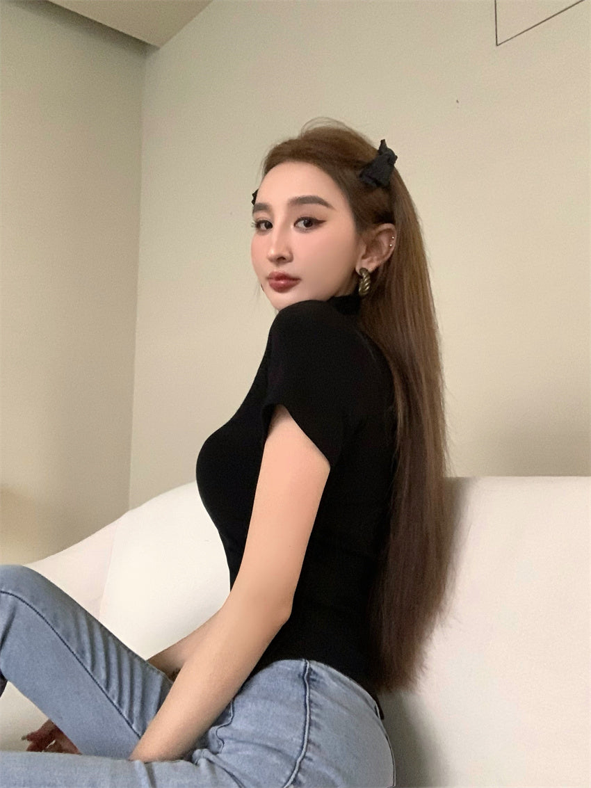 Mon. 高領修身抓皺上衣 黑