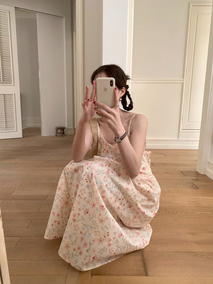 Mon. 文藝甜心碎花花園吊帶連身裙