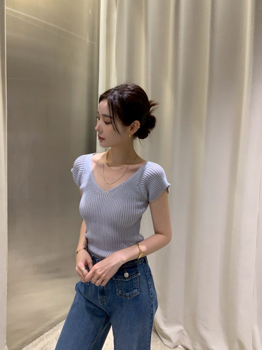 Thu. 瘦瘦針紙衫 V領美背小綁帶設計上衣 白/淺藍