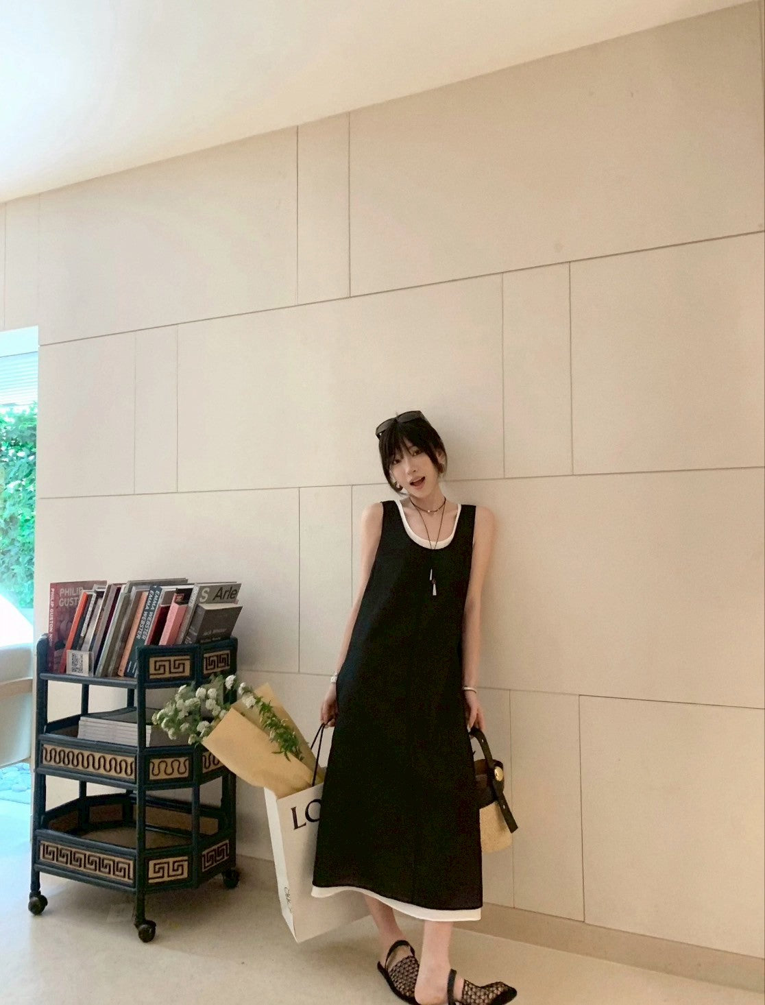Tue. 雙拼色慵懶寬鬆綁帶連身裙 黑白色