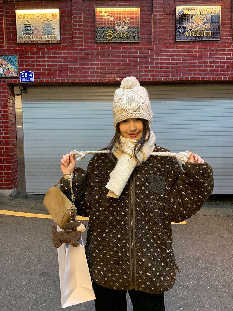 Fri. 莓莓榛果派‘’厚實立領小口袋羔毛針織外套 愛心松果咖