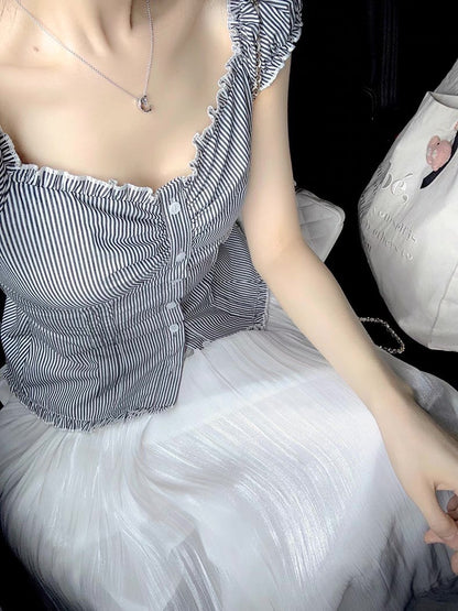 Fri. 春夏Jennie公主收腰多穿款上衣 條紋