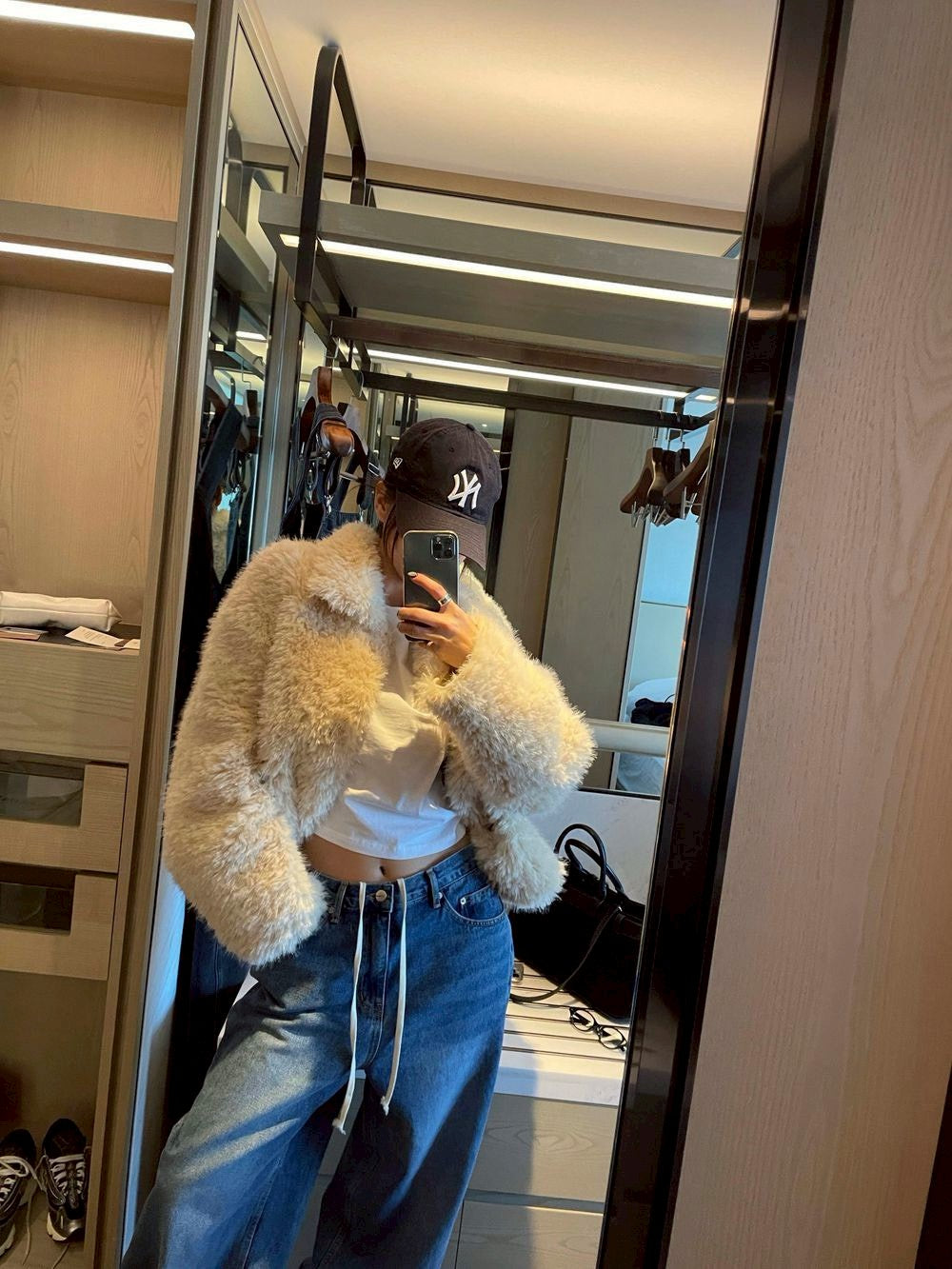 Fri. 歐美加厚保暖毛毛絨口袋外套