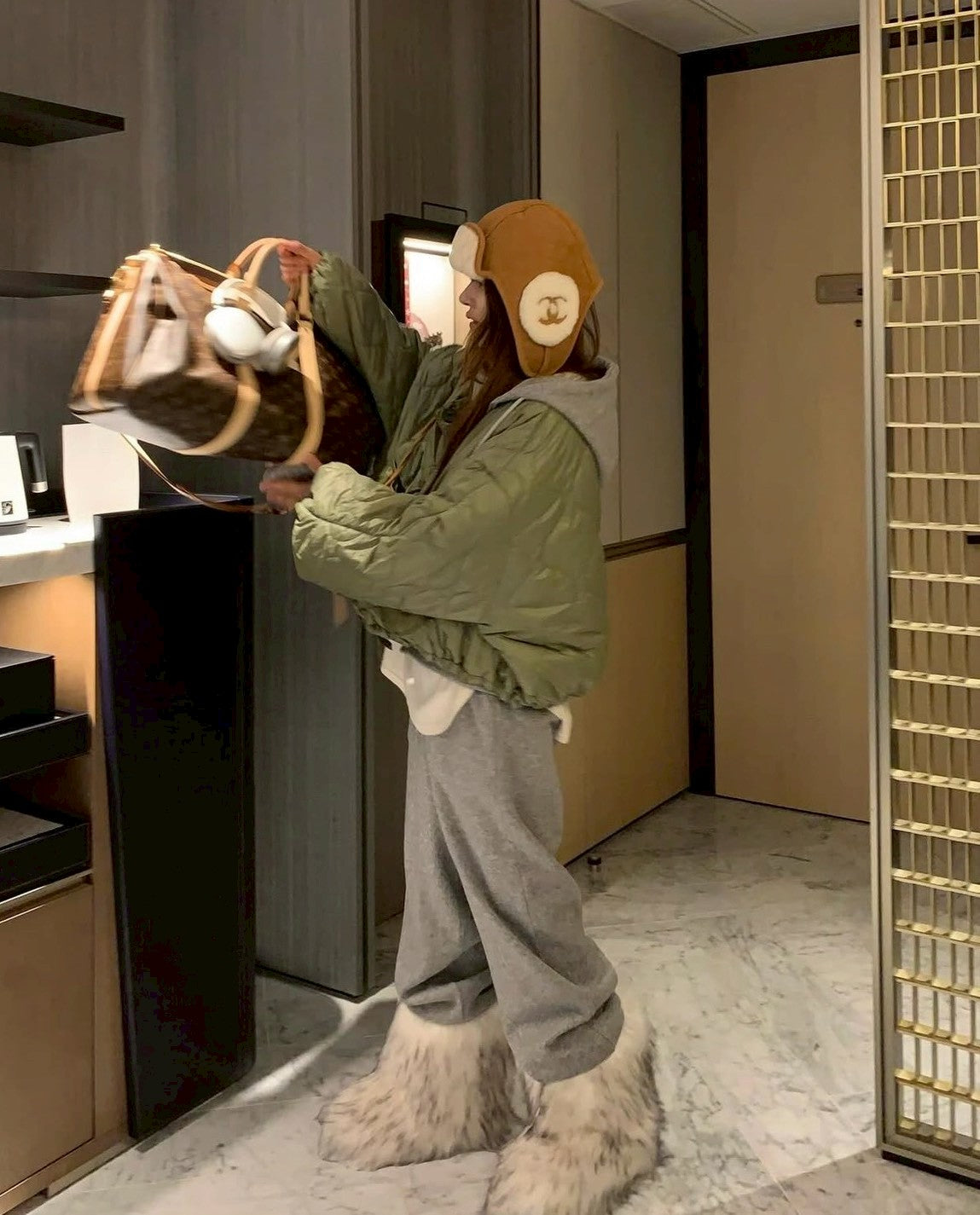 Mon. CORTIS韓團感休閒飛行保暖外套 軍綠/咖棕