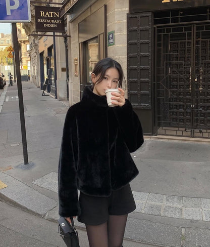 Mon. 毛絨輕奢百搭仿兔絨外套 杏/黑