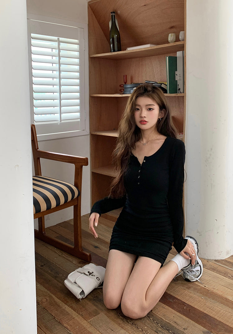 Fri. Basic薄長連身包臀裙 黑/卡其