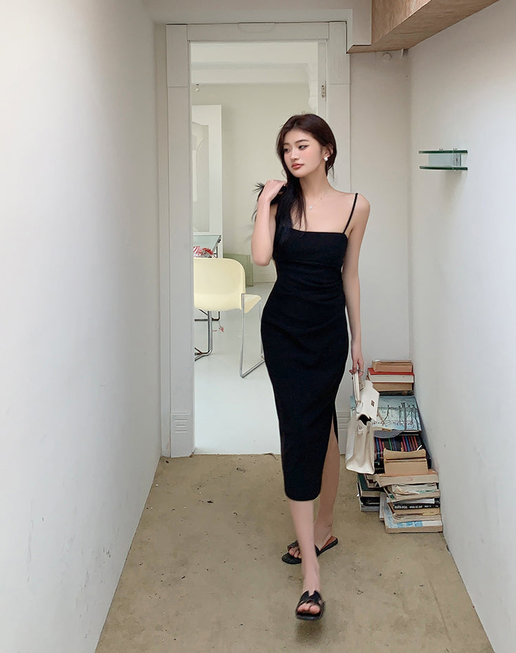 Wed. 氣質平口腰繫抓皺連身長裙 黑