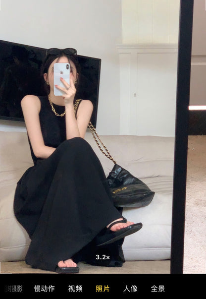 Thu. 修身縷空背心拼接裙 黑