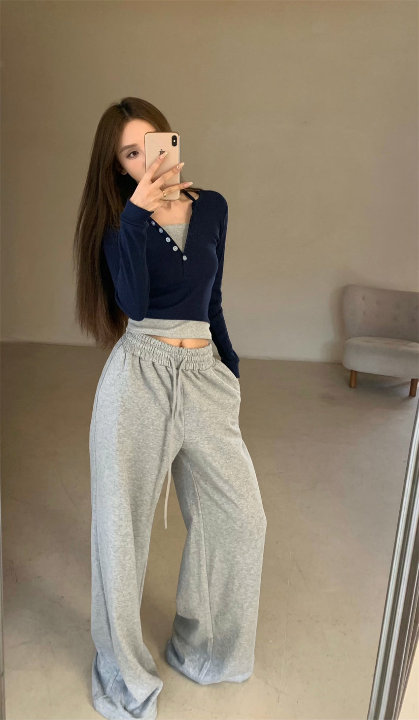 Wed. 假兩件式排扣上衣 & 運動休閒褲 灰