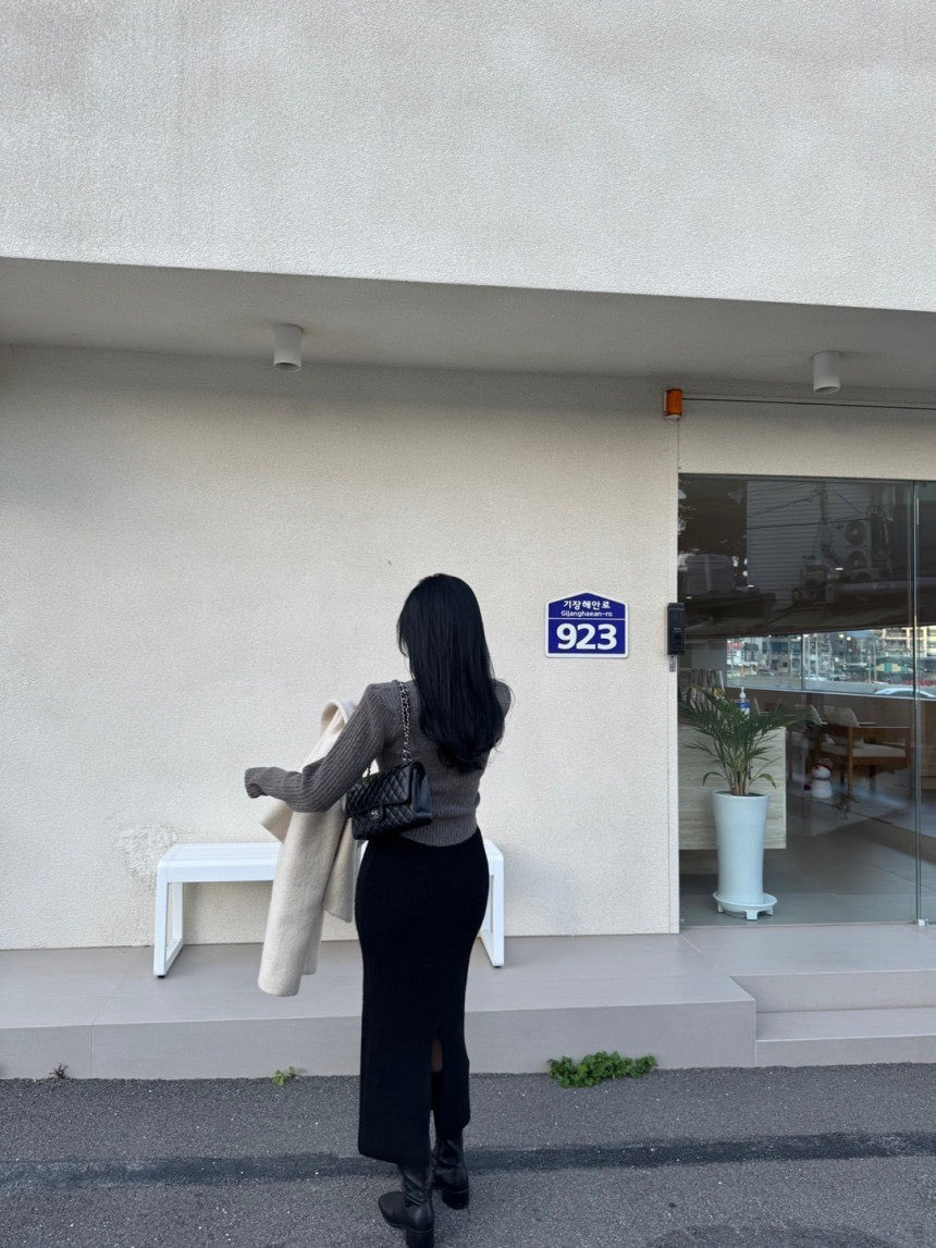 Mon. 高顏值抽繩V領灰色毛衣