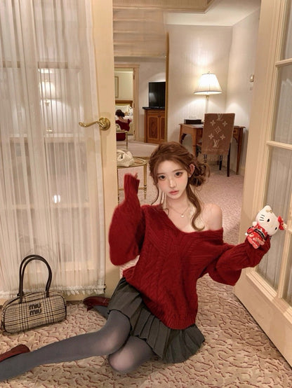 Tue. 歐尼香氣氣質V領百搭紅色麻花上衣 灰色百褶裙