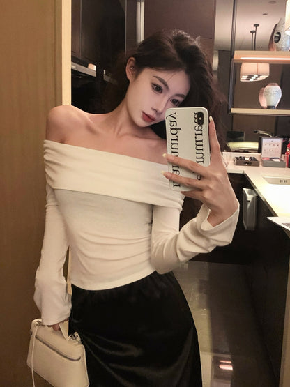 Wed. 基礎彈力百搭一字領上衣 黑/米白