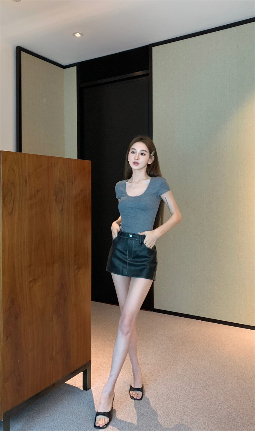 Mon. 彈力修身大U短版上衣 灰