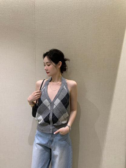 Tue. 復古菱格掛脖針織背心 灰
