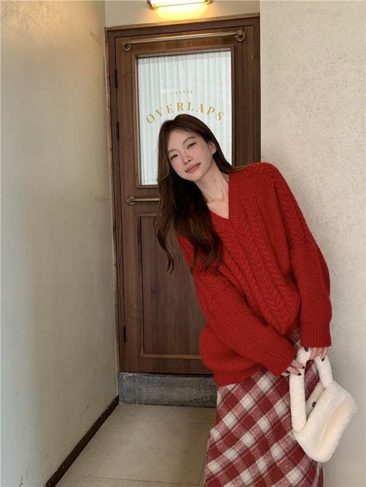 Fri. 復古節慶日 V領麻花針織上衣 格紋半身裙 紅