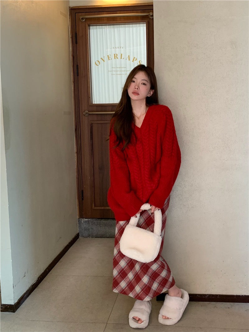 Fri. 復古節慶日 V領麻花針織上衣 格紋半身裙 紅