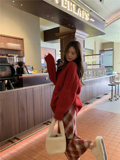 Fri. 復古節慶日 V領麻花針織上衣 格紋半身裙 紅