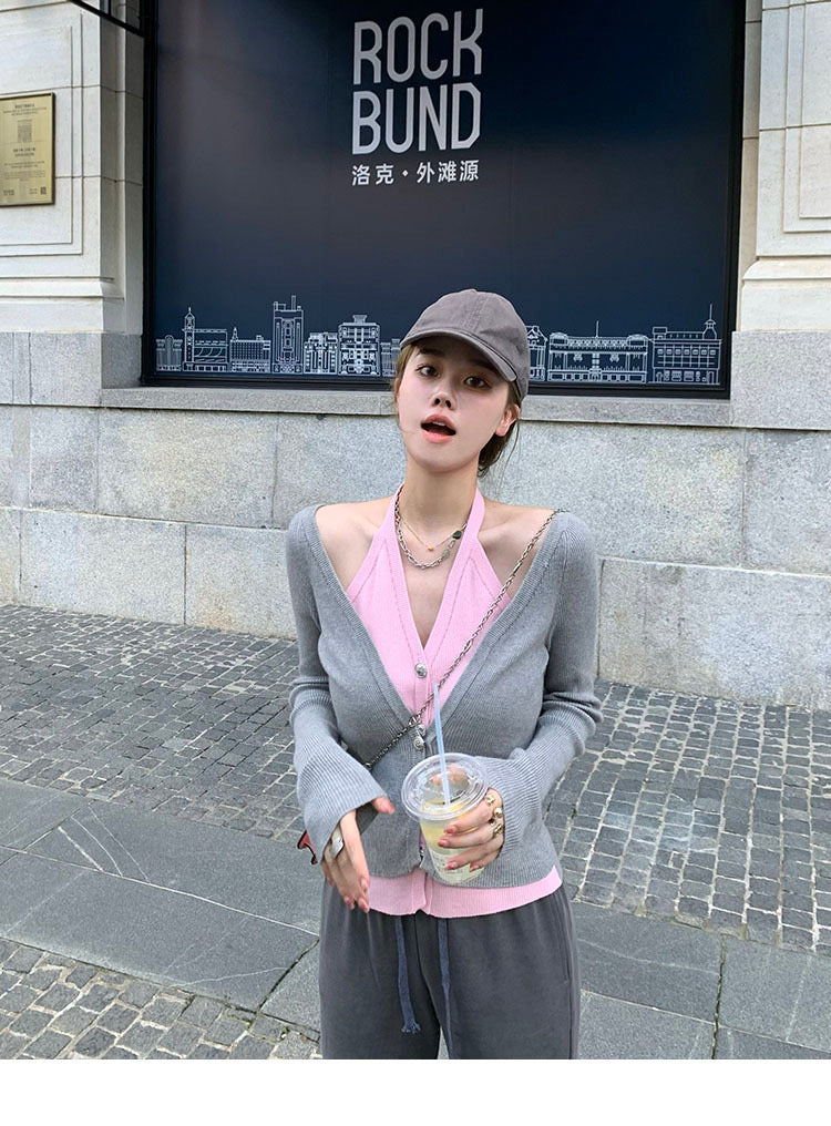 Sat. 假2件式露肩V領上衣 灰粉