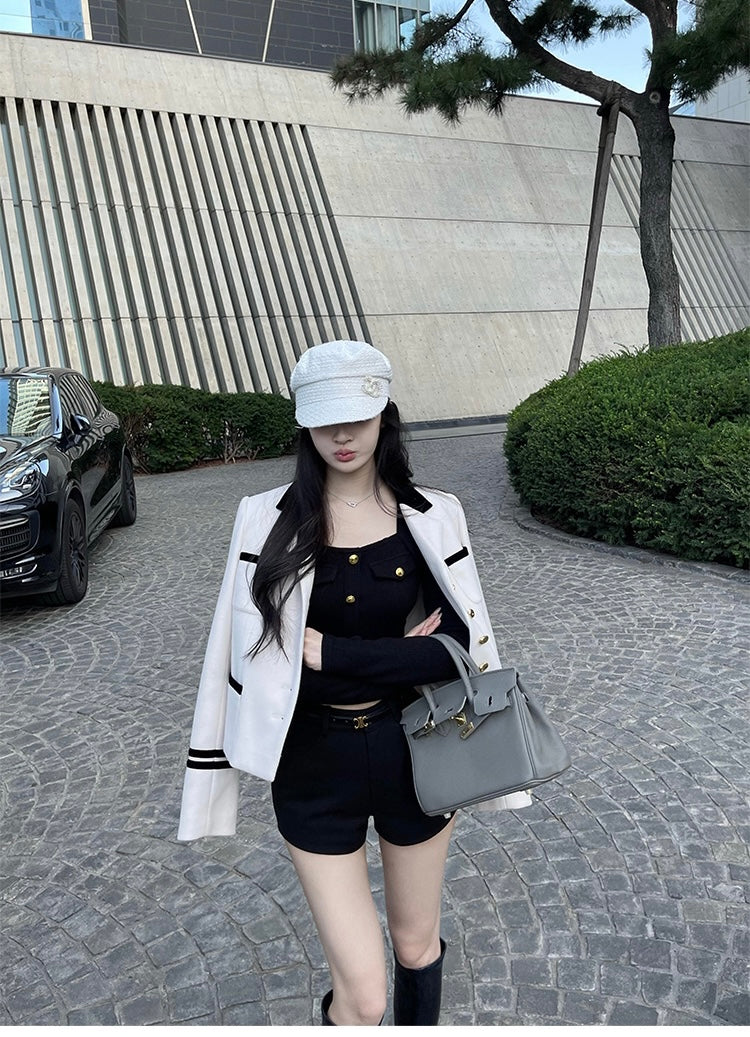 Wed. 極致鉤系 美鎖骨修身短上衣 黑