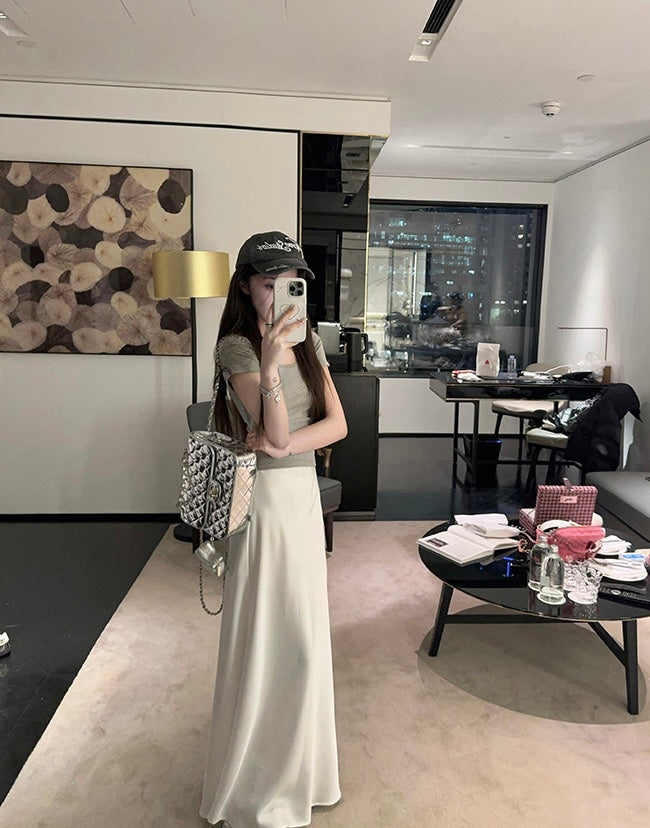 Wed. 人鱼姬流光 仿醋酸質感A字裙 白